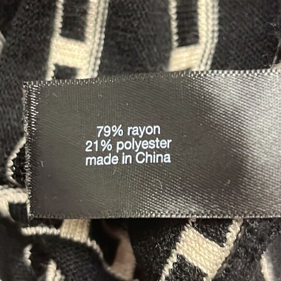 Lane Bryant Black & Beige Abstract Cube & Vertical Lined Sweater Dress-14/16 - Picture 14 of 16